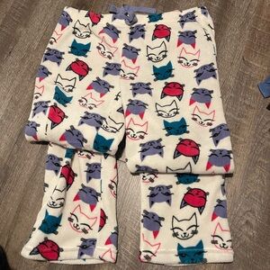 Cozy Cat Print Kids Pajamas